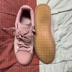 Pink Pumas 8.5”